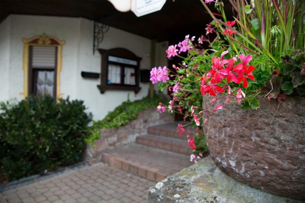Traditionsgasthof Zum Luedertal Bimbach المظهر الخارجي الصورة